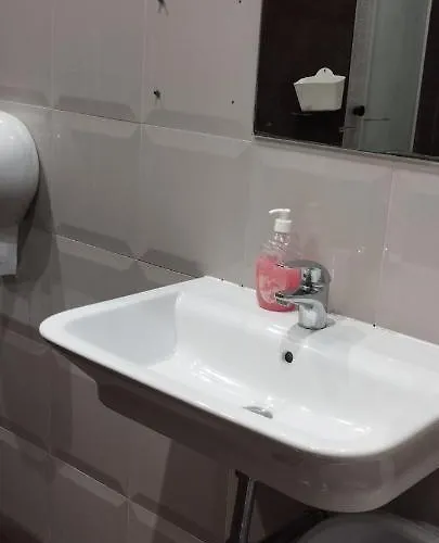 Alex&tsa بيت شباب كراكوفيا